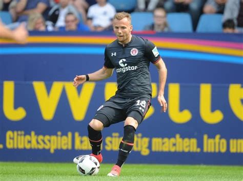 Aus den letzten acht spielen holt st. Bericht: HSV heiß auf Ex-St. Pauli- und Werder-Profi