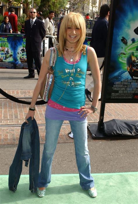 17 Times Ashley Tisdale Had Some Very Early 2000s Fashion Moments