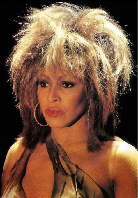 Tina was raised in the segregated south. Chi è Tina Turner: Età, Altezza, Peso, Instagam, Biografia ...