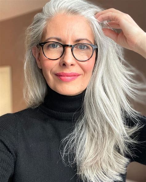 Hairstyles With Glasses Hairstyles Over 50 Older Women Hairstyles Messy Hairstyles Grey Hair