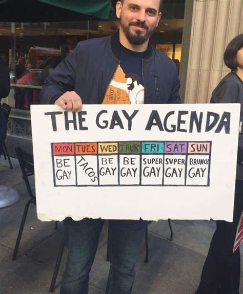 88 Hilarious Pride Signs That Will Make Even Homophobes Laugh Out Loud Bored Panda