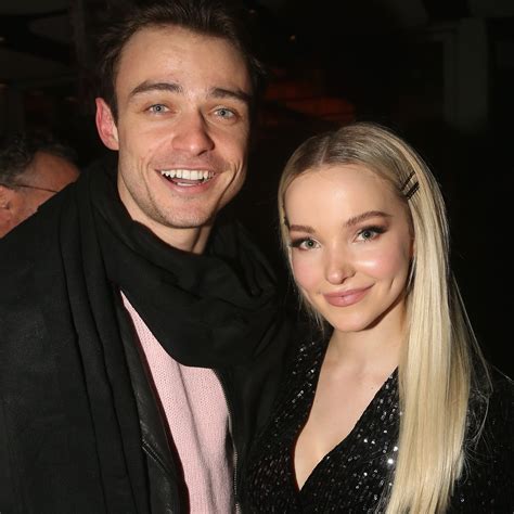 Dove Cameron And Thomas Doherty - Dove Cameron Y Thomas Doherty - Https Encrypted Tbn0 Gstatic Com Images