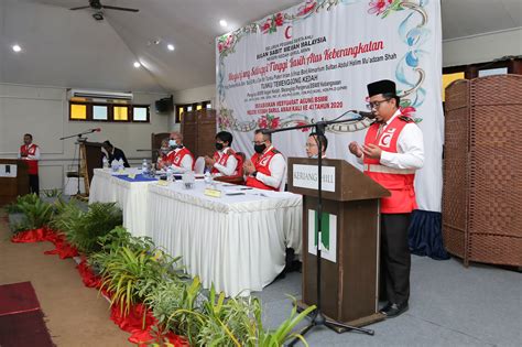 Pengenalan bulan sabit merahpersekutuan antarbangsa persatuan palang merah / bulansabit merah (ifrc)dahulu dikenali sebagai liga persatuan palang merah & bulansabit merah. MESYUARAT AGUNG BULAN SABIT MERAH MALAYSIA (BSMM) NEGERI ...