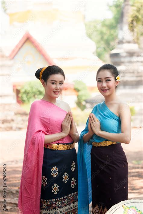 Beautiful Laos Girls In Traditional Lao Traditional Dress Are Standing At Templeluang Prabang
