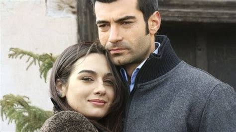Yer gök aşkın birbirine aşık çifti birce akalay ve murat ünalmış, hem dizide hem de gerçek hayatta yollarını ayırdı. Sarp Levendoğlu ve Birce Akalay Evlendi