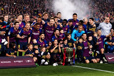 Rupt.ly/subscribefc barcelona players arrived at the ciutat esportiva joan gamper sports complex in barcelona on friday morning to. Messi-inspired Barca seal another La Liga title