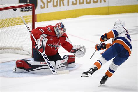 Islanders Win Shootout Over Capitals To Strengthen Grip On Playoff Spot