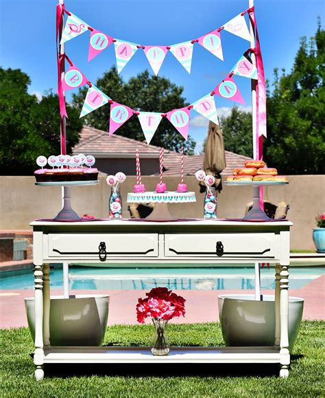 Happy 4th of july i wanted to share a glimpse at the casual red, white, and blue display i created for us to enjoy while splashing away this 4th of july. Chic & Creative Pink Flamingo Pool Party // Hostess with ...