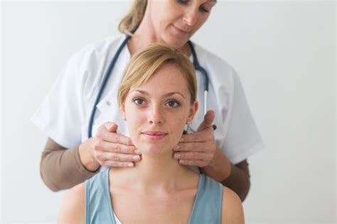 Choosing What Type Of Doctor To See For Your Thyroid