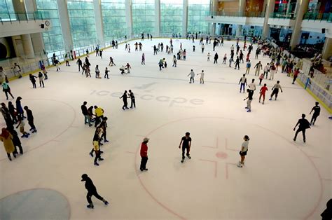 Full house at icescape on christmas 2015. Let's Ice-Skate @ Icescape IOI City Mall - hiphippopo.com