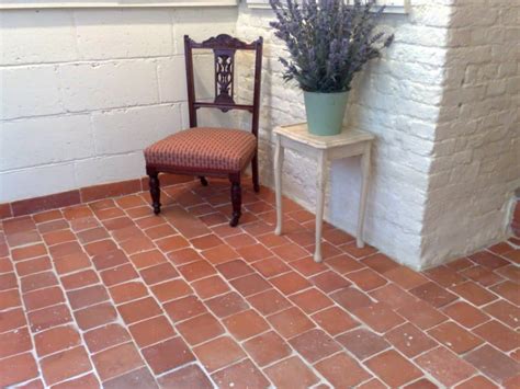 Reclaimed square Terracotta Tile - KR1 | Terracotta tiles, Terracotta, Terracotta floors