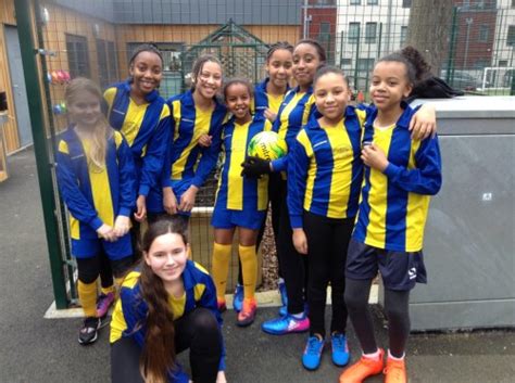 Girls Football St Marks C Of E Primary School