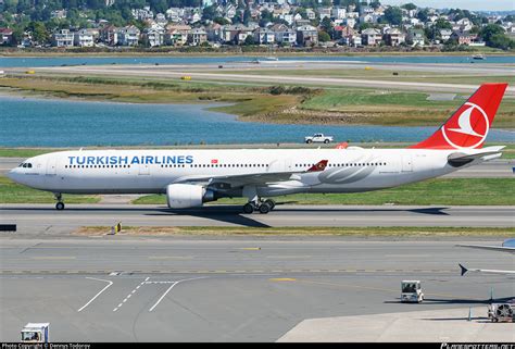 Tc Joi Turkish Airlines Airbus A330 303 Photo By Dennys Todorov Id