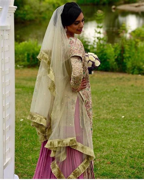 Love That Shes Wearing Her Dupatta Like A Veil Gorgeous Nikkah Bride Girls Dresses Bride