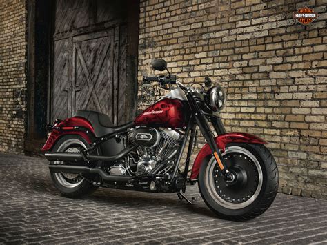 Check mileage, color, specifications & features. 2012 Harley-Davidson FLSTFB Softail Fat Boy Lo Review