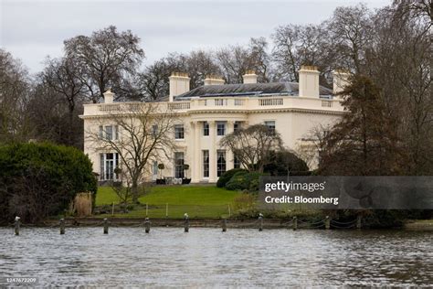 The Holme Lakeside Manor In Regents Park In London Uk On Friday