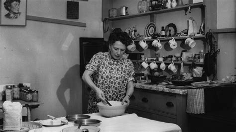 Mujeres Y Cocina Un Legado Silenciado