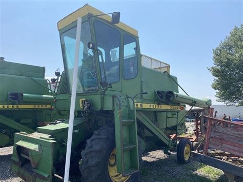 John Deere 3300 Combine Live And Online Auctions On