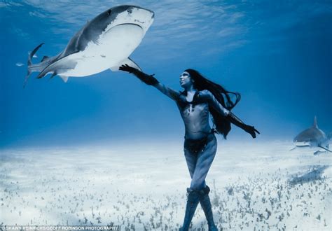 Hannah Fraser Model Swims With 16ft Killer Tiger Sharks