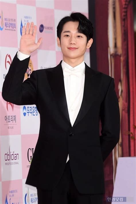 Forever kim jisoo‏ @foreverkimjisoo 8 авг. Actors Jung Hae In And Kim Hye Yoon To Join BLACKPINK's ...