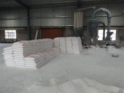 Iran Imported Gypsum Powder At Best Price In Pune By Aahana Enterprises