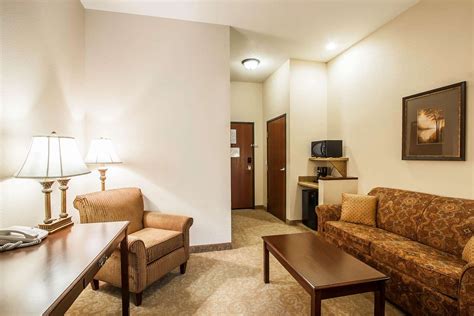 Comfort Inn & Suites McMinnville, OR - See Discounts