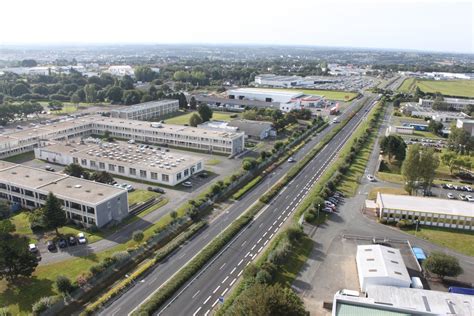 L'institut universitaire de technologie de lannion est une composante de formation de l'université de rennes 1. Lannion. Orange va réduire son site | Le Trégor