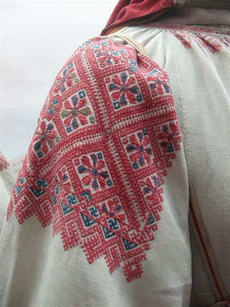 115 best images about russian folk embroidery on pinterest traditional embroidery and ornaments