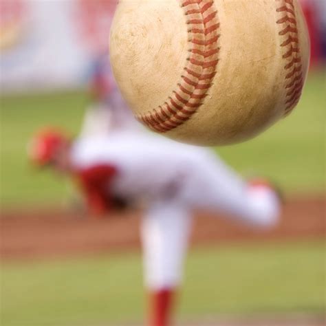 Baseball ball | wallpaper.sc iPad