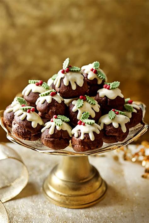 And it wouldn't be christmas without making yule logs, peppermint bark, or fruitcake. Unbelivably good chocolate Christmas desserts! - Woman's own