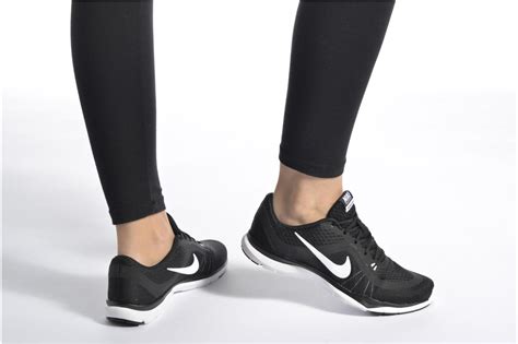 Nike Wmns Nike Flex Trainer 6 Black Sport Shoes Chez Sarenza 280955