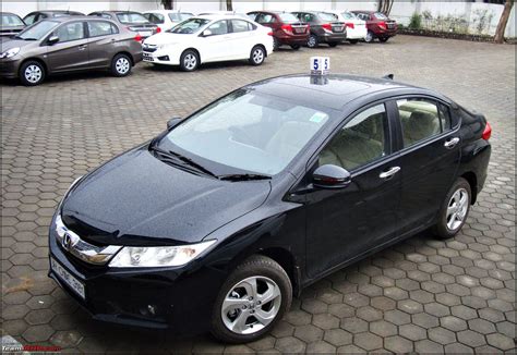 Ele acomoda, confortavelmente, cinco passageiros para você aproveitar, ao. 2014 Crystal Black Pearl Honda City VX-D - A new member in ...