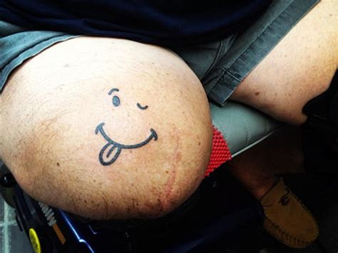 Simple tattoo has easy to hope that readers will feel satisfied and choose the most favorite tattoo designs for themselves. Smiley Face Tattoos Designs, Idea and Meanings | Tattoos ...
