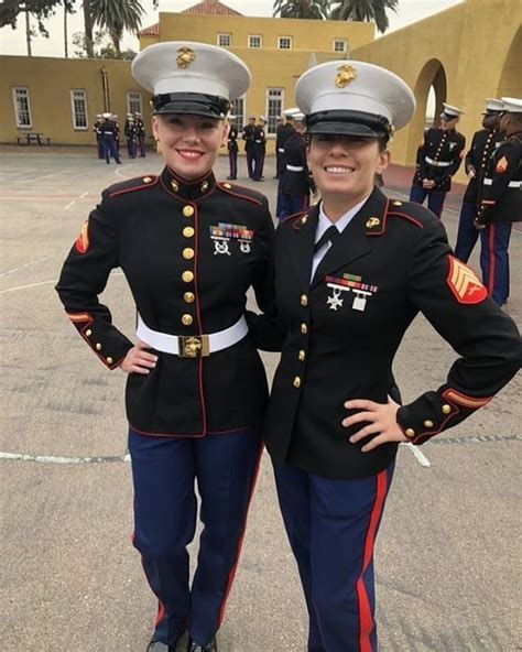 beautiful ladies taylor lovelady and b gwinn usmc 💙