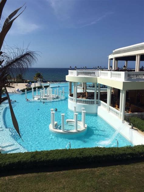 Pool Grand Palladium Jamaica Resort And Spa Lucea • Holidaycheck Cornwall Jamaika