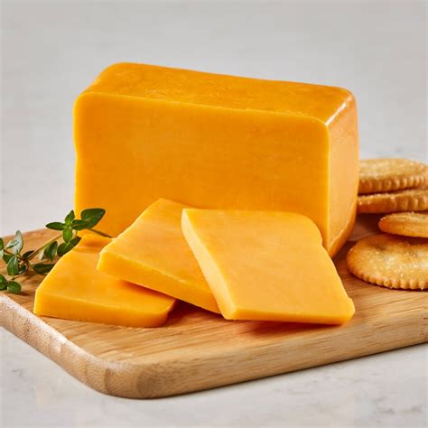 Mild Cheddar Cheese 16oz Rons Wisconsin Cheese