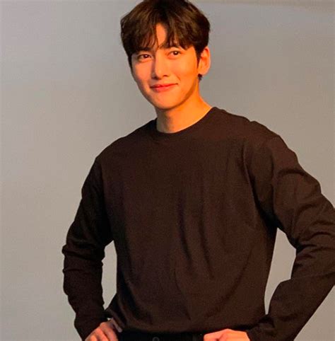 Why are kim yoo jung and ji chang wook so close? New Korean drama to be helmed by director of hit series It ...