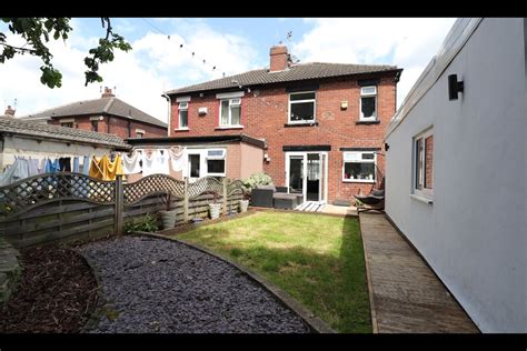 Leeds 3 Bed Semi Detached House Kirkdale Crescent Ls12 To Rent Now For £120000 Pm