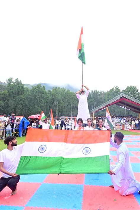 Office Of Lg J K On Twitter Sharing Some Glimpses From The Independence Day Celebrations