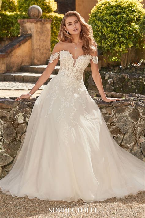 Https://tommynaija.com/wedding/best Online Wedding Dress Shop Uk