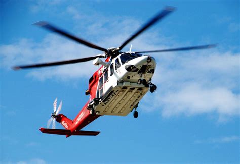 Fire department helicopter rescues injured hiker in Granada Hills ...