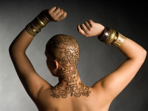 For them, temporary henna tattoos are an option.henna is a natural dye that comes from a flowering shrub that grows from north africa to the middle east to south asia. Henna Tattoo Designs By Henna Heals Helping Cancer Victims