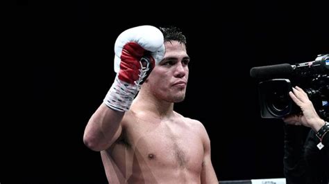 Brian carlos castaño is an argentine professional boxer. Brian Castaño: "Esta es la oportunidad que soñé desde que ...