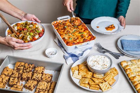 How To Host A Potluck In 2019 The Kitchn