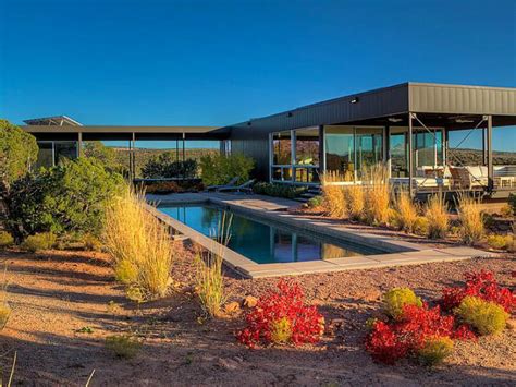 Enjoy the 4 large fishing ponds, wifi, children's playground and shaded picnic tables & benches. PHOTOS: Marmol Radziner's Hidden Valley Prefab For Sale in ...