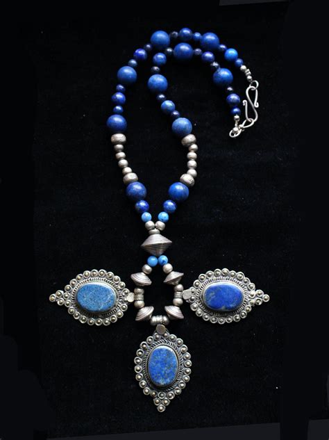 exquisite-antique-persian-lapis-luzuli-pendants-necklace