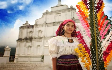 Historia Del Arte Y Cultura GlobalizaciÓn Y LocalizaciÓn En El Salvador