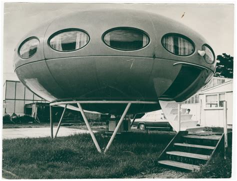 Flying Saucer House Discoverywallnz