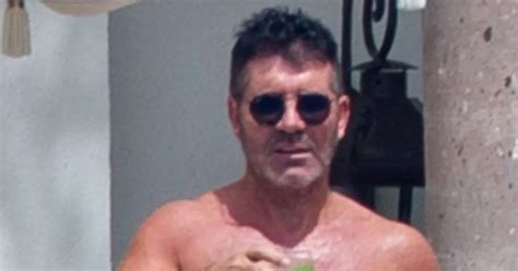 Simon Cowell Shows Off Ripped Torso In Swimming Trunks After Two Stone Weight Loss Mirror Online