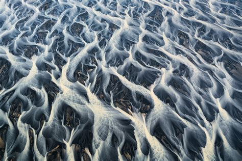 17-aerial-photos-of-iceland-s-glacial-rivers-you-won-t-be
